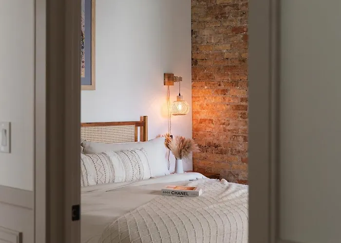 Ace Apartment