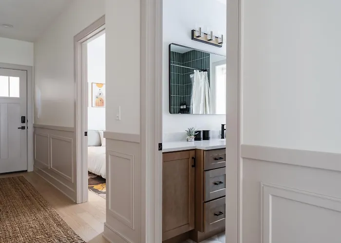 Ace Apartment