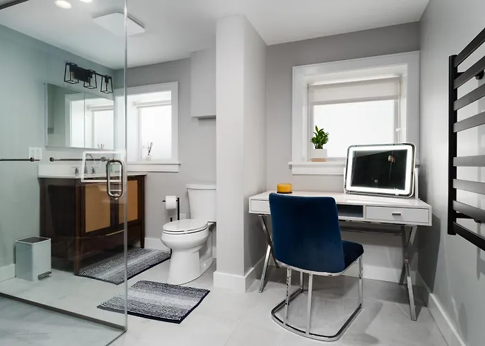 Apartment Ace Chicago