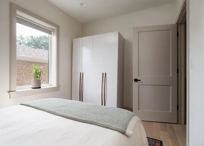 Ace Apartment